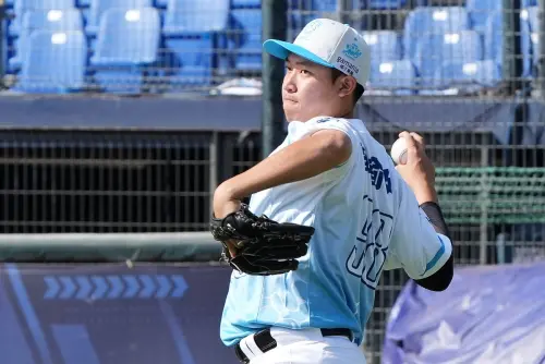 ▲台鋼雄鷹投手郭俞延因「起頭」推薦德州撲克手遊給隊友，最終被處以罰款10萬元、禁賽10場，成為懲處最重的球員。而他在中職一軍的出賽成績不佳，如今再捲入爭議，引發球迷強烈不滿，批評為「老鼠屎」。（圖／翻攝自台鋼雄鷹FB）