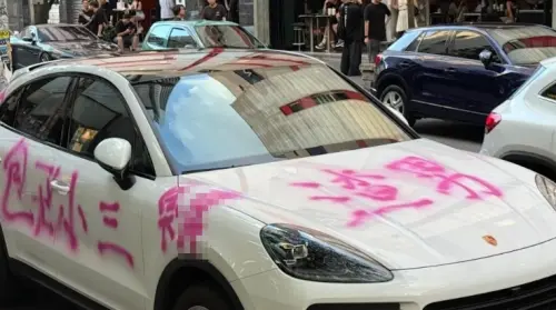 信義區保時捷恥度全開！遭噴漆渣男、3cm仍開上路　背後故事震驚
