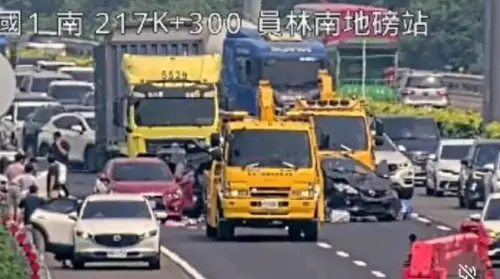 中秋連假首日國道車禍！聯結車闖禍釀6車連環撞、13人受傷送醫
