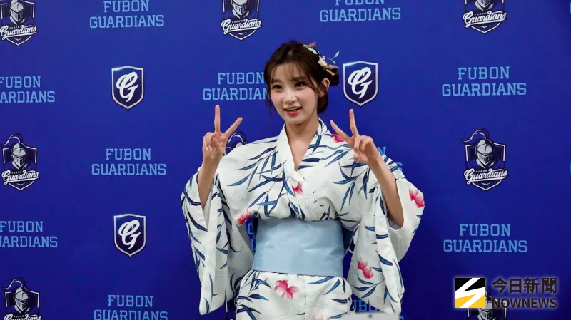 ▲Fubon Angels韓籍成員李珠珢，今日在新莊球場進行本季最後一次應援。（圖／記者陳云茹攝,2025.10.04）