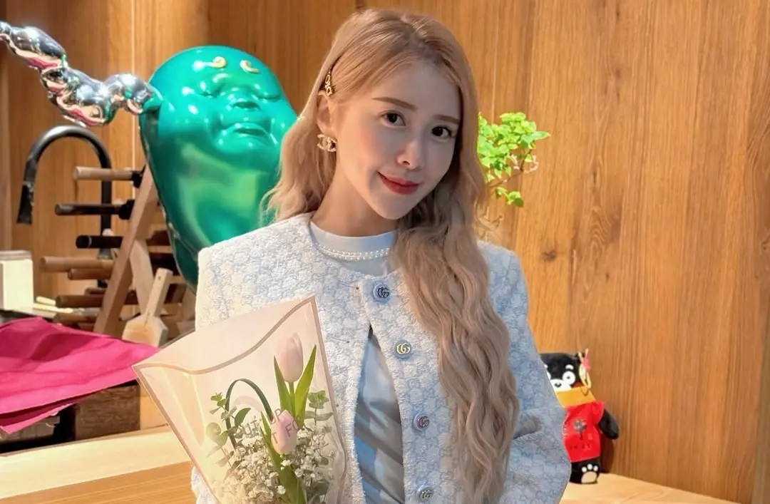 ▲饅頭媽（如圖）近期開心宣布懷上第4胎，不過臉上卻因荷爾蒙作祟大爆痘，差點毀容。而對於外界關心的孩子生父，她也罕見鬆口，「這都不重要。」（圖／饅頭媽 IG @shin_0604）