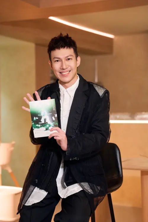 ▲蘇打綠鋼琴手阿龔（如圖）是北藝大音樂系鋼琴主修的音樂高材生，全新專輯《月光動物園》可聽見他的音樂與鋼琴世界。（圖／亮晶妃音樂有限公司提供）