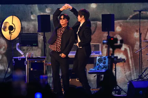 阿信拉蕭煌奇跳舞！五月天超犀利趴缺一咖　蕭煌奇笑稱想加入
