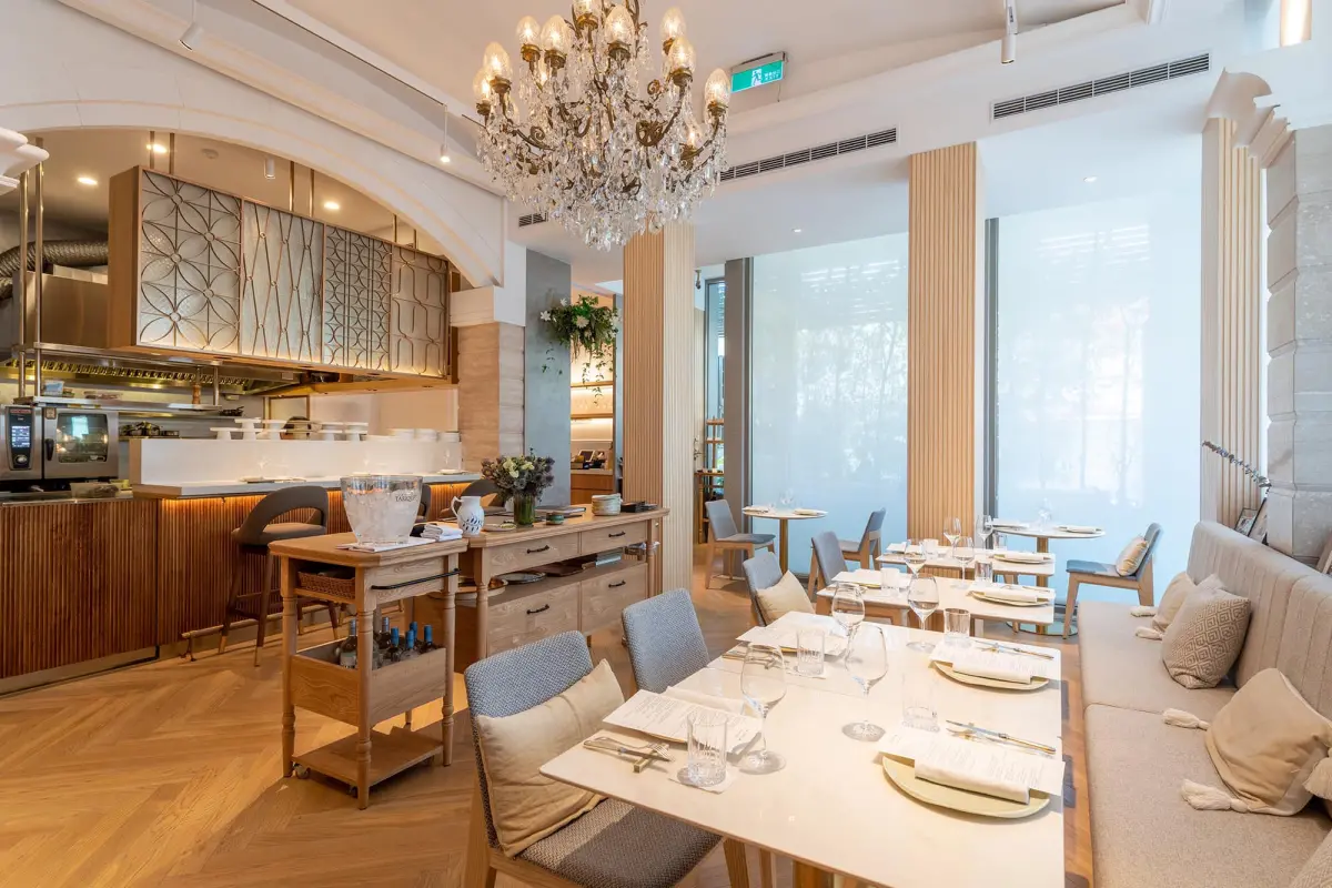 ▲曾獲「亞洲最佳女主廚」殊榮的陳嵐舒，帶領樂沐Le Moût入選亞洲50大餐廳；原址誕生的小樂沐驚傳熄燈。稱有不實訊息流傳餐廳惡意倒閉，損害信譽發出澄清公告。台灣《米其林指南》官網已更新暫時關閉訊息。（圖／翻攝自小樂沐FB）