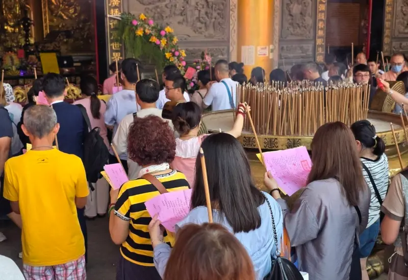 中秋節10/6碰天赦日！罕見吉日「補財庫流程、拜拜吉時、供品」曝