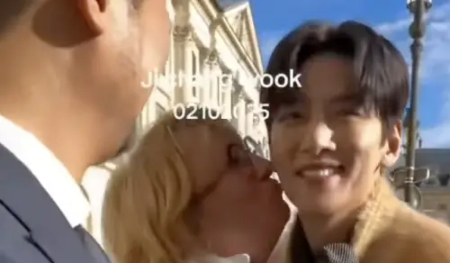 ▲池昌旭（右）差一點就被強吻得逞，保鑣卻在一旁看著一切發生挨轟。（圖／翻攝自IG gcf_koo97）