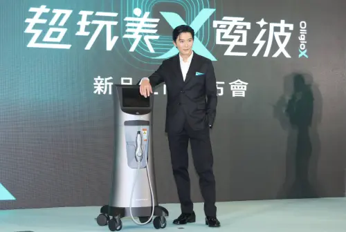 ▲邱澤雖然成為人父，依舊不減帥氣，更表示現在很容易滿口育兒經。（圖／記者嚴俊強攝）