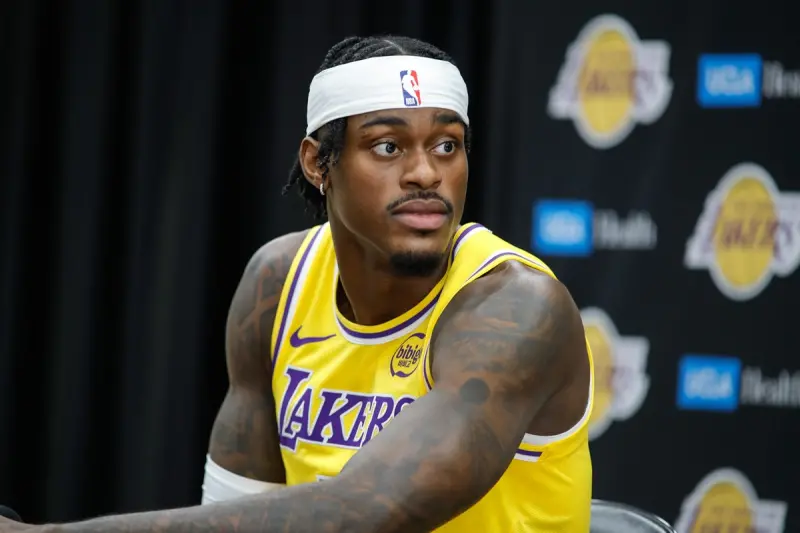 NBA內幕／湖人15.8億防守悍將慘遭棄用！合約到2028年用不用都窘