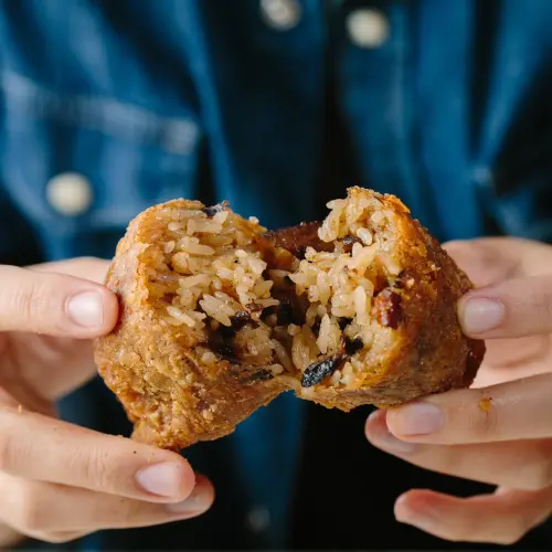 ▲頂呱呱今中秋節「8塊炸雞桶」359元優惠最後一天！雙十連假「呱呱包買一送一」。（圖／頂呱呱提供）