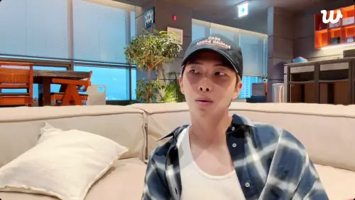 ▲RM承認還無法好好與自己獨處，所以覺得結婚只是硬找個伴解決問題。（圖／weverse.io/bts/live）