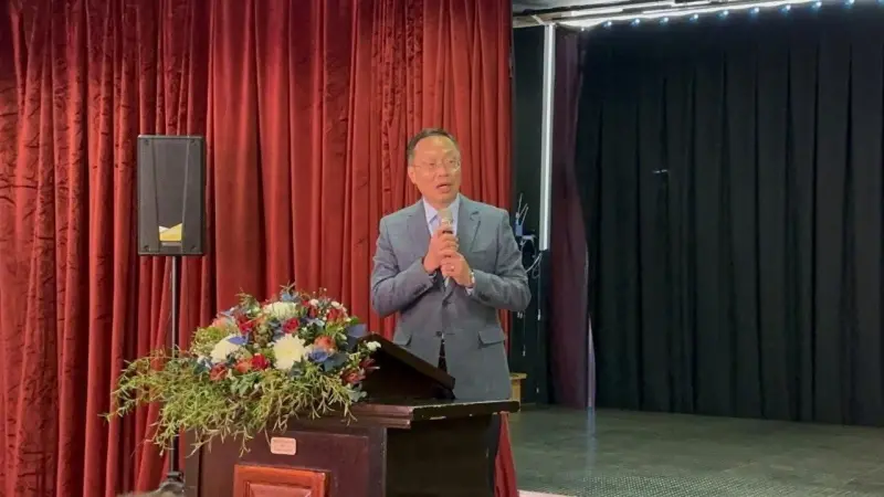 ▲駐南非代表廖文哲坦言台人目前在南非處境相當艱難。（圖／台灣駐南非代表處臉書）