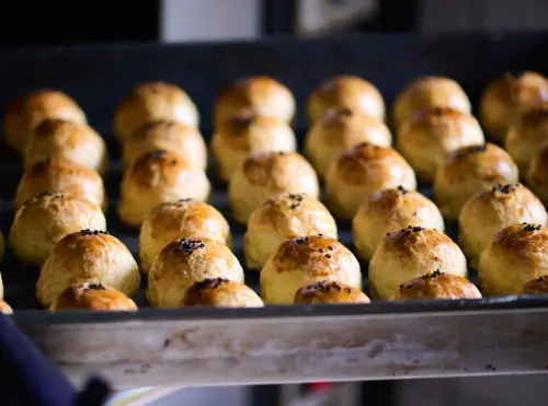 不是陳耀訓、不二坊！超強蛋黃酥被買爆：此生必吃、田馥甄也推薦
