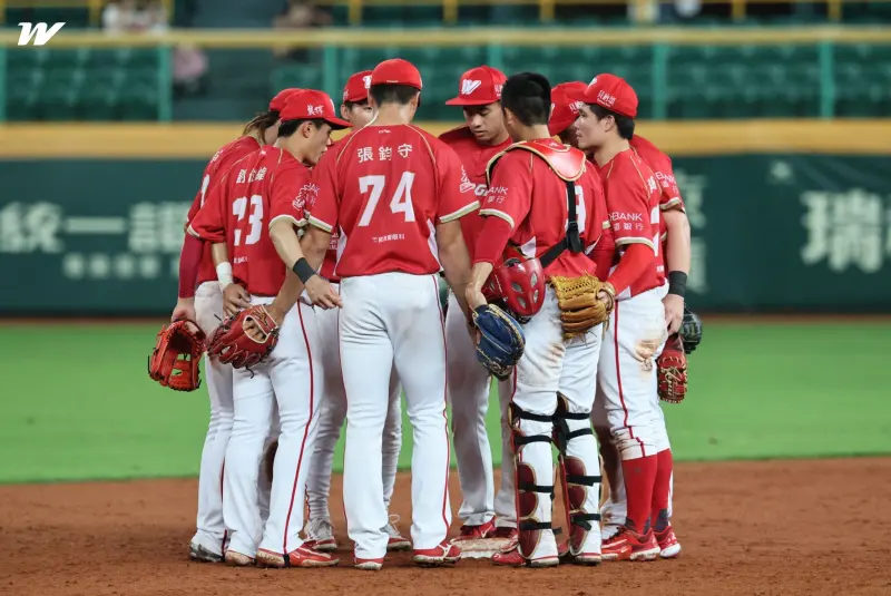 ▲味全龍粒年在中秋節的戰績為7勝2敗、勝率高達7成78，是中職各隊中，在中秋節勝率最高的球隊。（圖／味全龍提供）