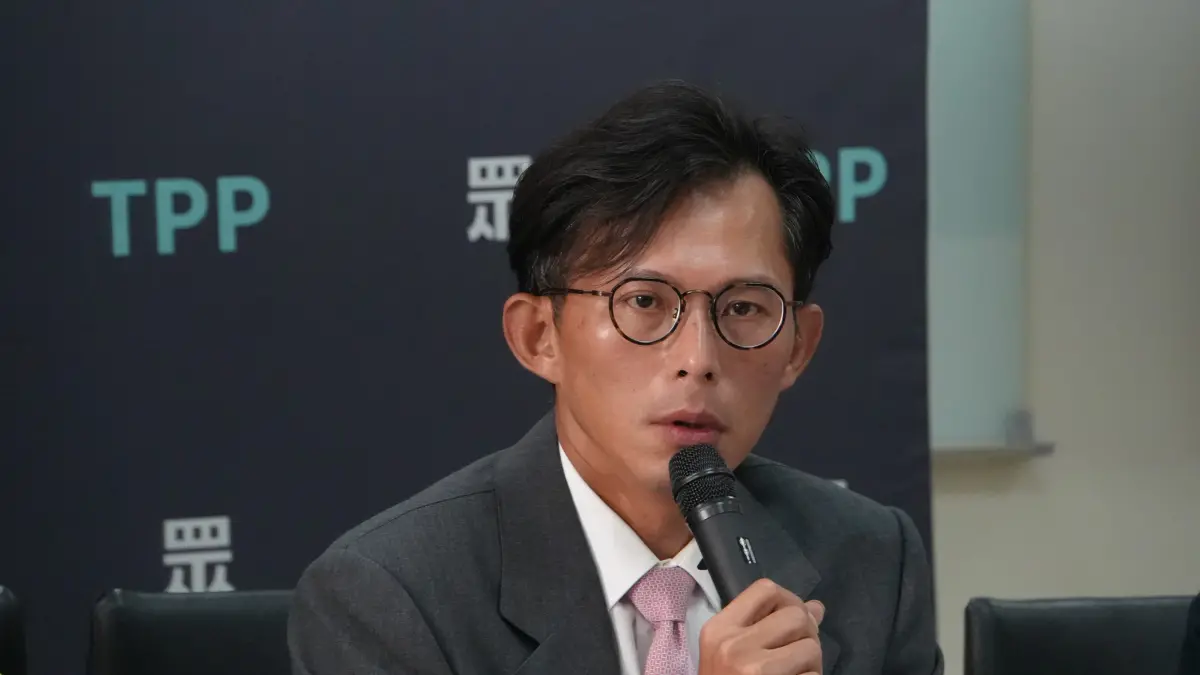 ▲民眾黨主席黃國昌再被爆料兜售偷拍照，恐罪加一等。（圖／記者呂炯昌攝 ）