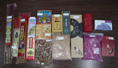 燒香拜拜注意！消保處抽查15件香品「品質全過關」　標示全數陣亡
