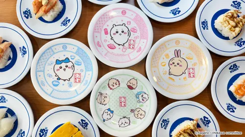 ▲藏壽司「吉伊卡哇」4款壽司盤滿額贈品，10月14日開搶。（圖／藏壽司提供）