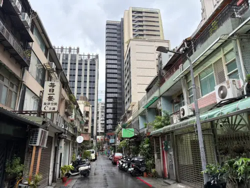 房市／南京復興生活圈豪宅客、換屋族撐場　中古屋身價不墜
