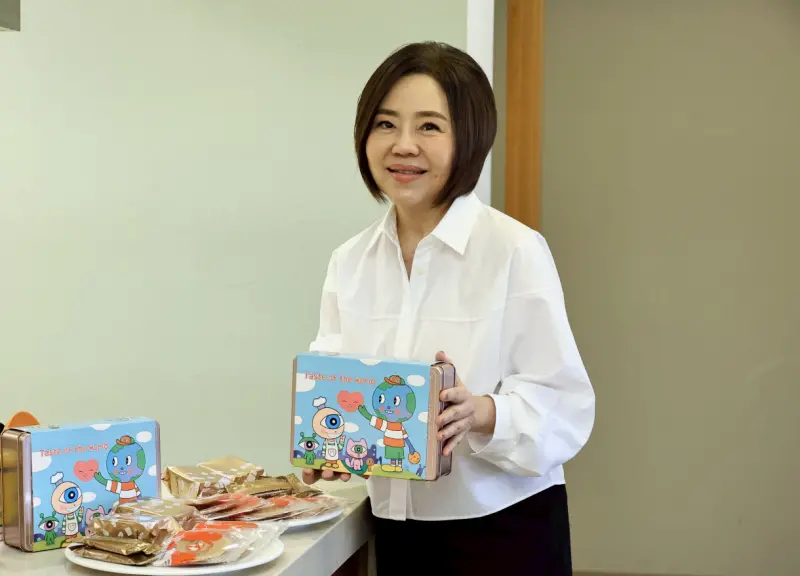 ▲于美人透露中秋節住飯店3天寫論文，完成了一半，對於子女的感情也沒在管理，直接稱要結婚再通知就可以，她自己的感情也看很輕鬆，倒是短影音粉絲人數上漲，讓她覺得超爽。（圖／記者嚴俊強攝）