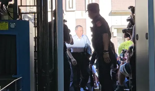 影／家中硬碟從哪搜出竟變了3處！柯文哲驚：讀筆錄1年沒讀到
