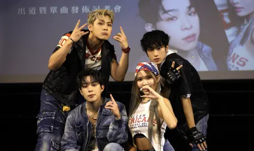 ▲「B CRUSH不小心製造」今（10/7）正式舉辦出道記者會 宣布正式出道！成員蝶香、洪暐、宰宰、彥皆「身經百戰」 分別來自最具話題性的選秀舞台。（圖／踢帕娛樂 提供）