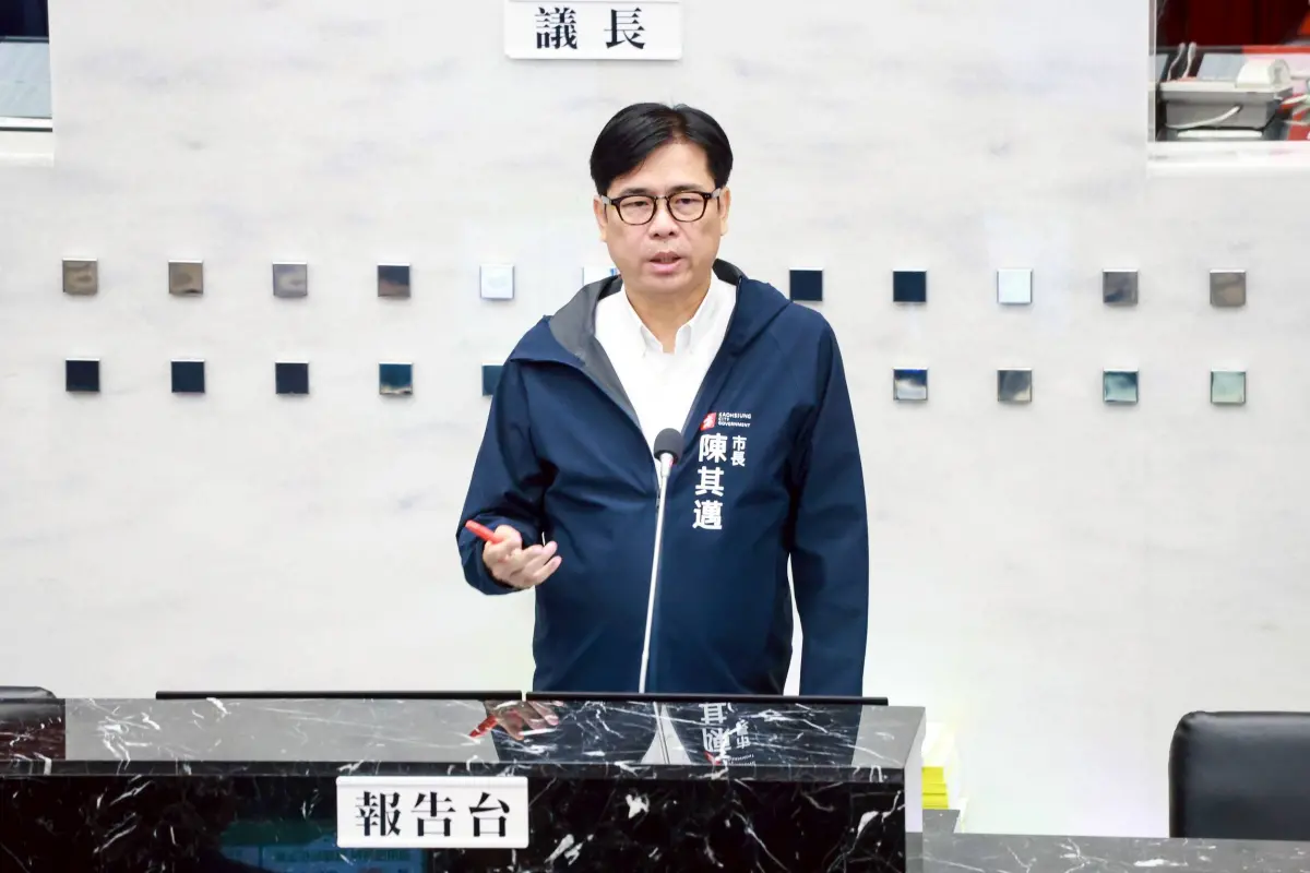 邱議瑩喊接班高雄市長 陳其邁：初選交由市民決定