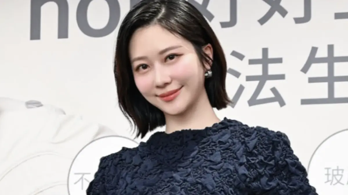 ▲女星張景嵐（如圖）今（8）日被爆祕婚陳銳，稍早女方首度發聲以55字駁斥，「請大家冷靜，如果有任何消息，我會自己主動告訴大家！」（圖／翻攝自張景嵐IG）