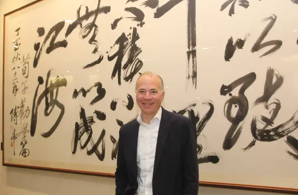 ▲Guillermo受訪時表示結果不讓人意外，就他了解，多數並非政府主導，而是犯罪組織的商業攻擊，這點與美國類似。但他確信，台灣無庸置疑遭受中國攻擊，並對社會普遍缺乏對此類攻擊的認識與揭露感到驚訝。（圖／記者鍾泓良攝影）