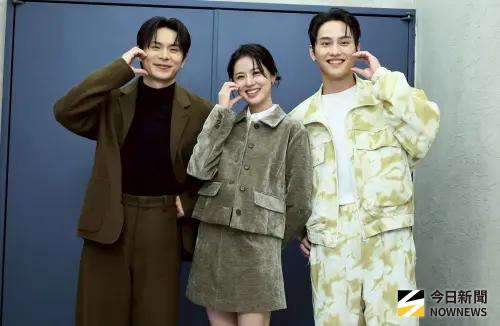 ▲林予晞（中）自爆曾玩到該邊拉傷！金鐘對手點名嚴正嵐：至少紅毯要贏。（圖／記者嚴俊強攝）