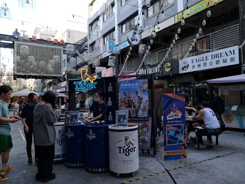 ▲益民一中商圈位在一中街附近，於2010年完工啟用，是由英美AID國際團隊規劃，擁有5000坪的購物大道，主打設計6大主題街道，5大徒步區與舒適的環境，過去原本被認為是一中街的延伸版。（圖／益民一中商圈臉書）