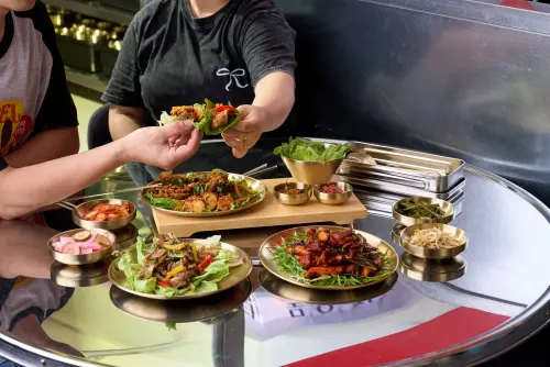 ▲UNCLE-K韓式排骨火鍋公益店今開幕，台中人免衝台北。（圖／UNCLE-K提供）