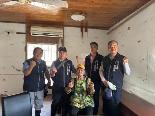 中市「家具超人」送暖花蓮災區　阿嬤感動喊謝謝
