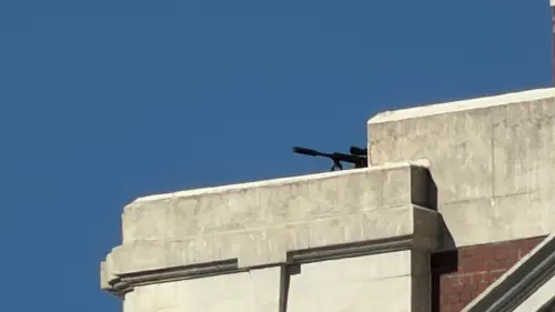 國慶大會登場！「狙擊手」現蹤總統府畫面曝光　安全戒備拉滿
