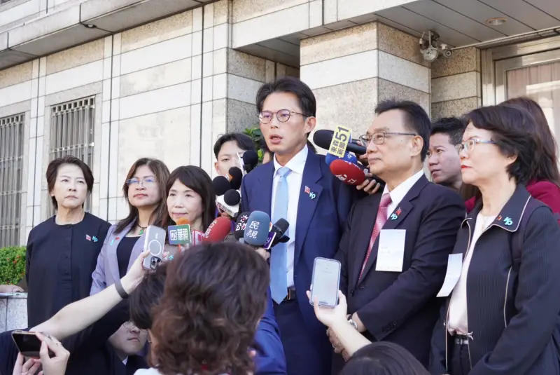 ▲民眾黨主席黃國昌近日身捲狗仔、駭客風波。（圖／民眾黨提供）