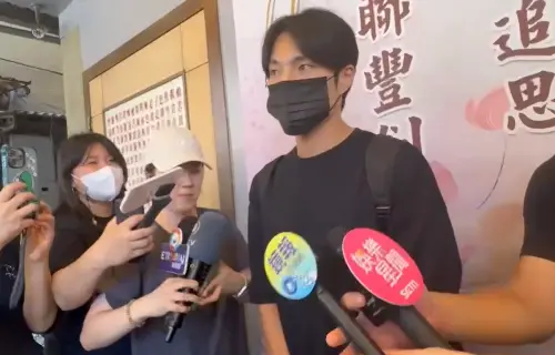 ▲藝人閃兵案延燒，Energy前成員唐振剛今在律師陪同下主動到新北地檢署自首，成為首位自首藝人，也是全案第2位主動投案者。（資料畫面／記者黃聖凱攝）