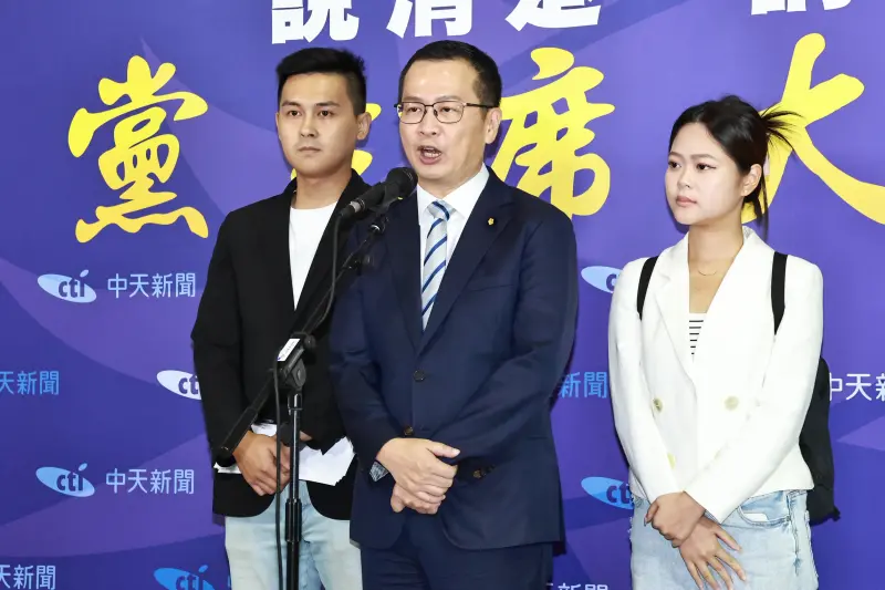 ▲輝達案卡關劉世芳：法規沒困擾，羅智強轟：害蔣萬安變下個柯文哲。（圖／記者吳翊緁攝，2025.10.01）