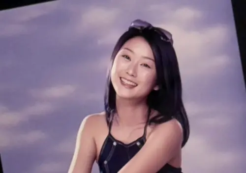 八點檔女神陳珮騏24歲美照曝！牛仔穿著超大膽　感嘆：我真的老了
