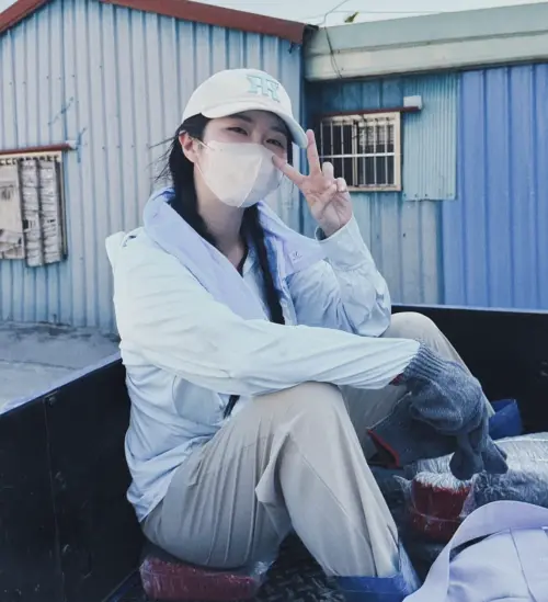 ▲賴可救災穿得超低調。（圖／@kawai_1023 IG）