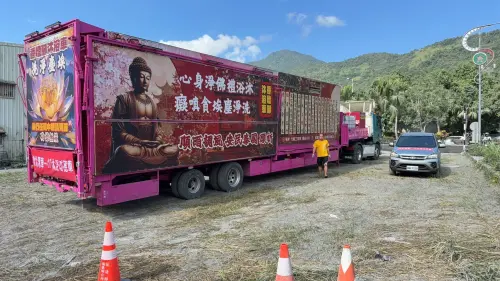 從台中到花蓮　「沐浴功德車」暖心服務救災超人
