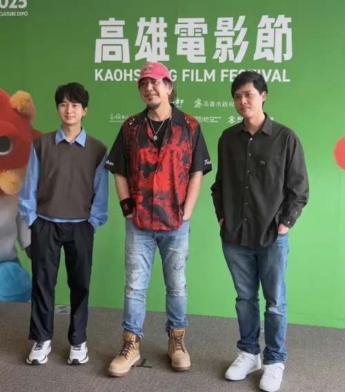 ▲《不赦之罪》譚善揚（左起）、黃秋生、林善透露合作過程常改劇本，但拍攝進度頗為順利，只花了14天。（圖／記者蘇詠智攝）