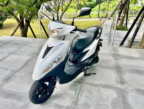 ▲山葉Jog 125車子性能主打輕巧低車身，發動安靜且省油，現在官方推出優惠活動，原價6萬6的機車最低只要4萬7就能騎回家！（圖/FB@Marketplace）
