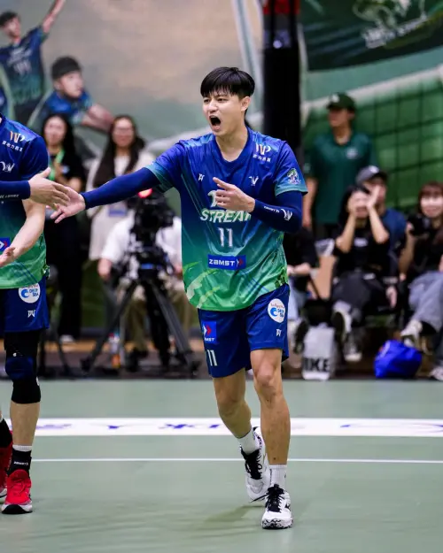 ▲隊長張昀亮表示，開場雲豹來勢洶洶，不過在吳宗軒發球得分後，全隊氣勢迅速回升。（圖／臺中連莊提供）