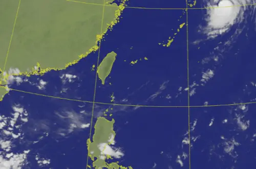 ▲太平洋高壓影響，台灣近期晴朗無雲，國慶連假也頻傳高溫。（圖／中央氣象署cwa.gov.tw）