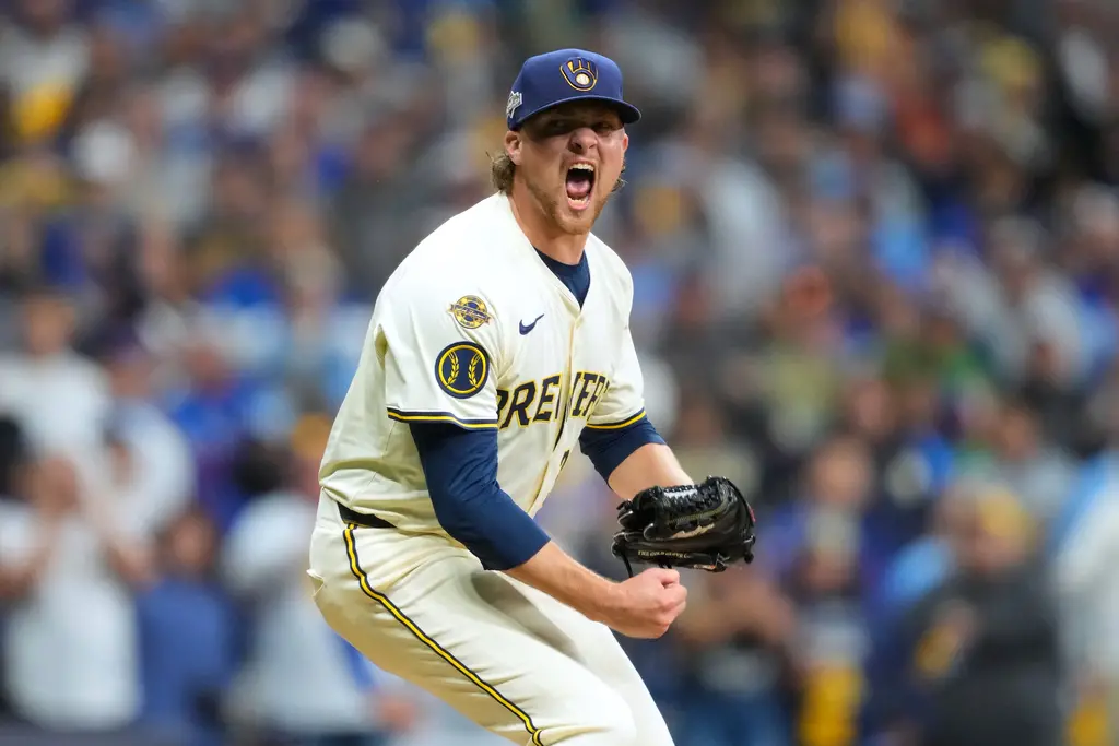 ▲國家聯盟冠軍系列賽（NLCS）正式確定對戰組合，杉磯道奇將面對本季最不想碰上的對手——密爾瓦基釀酒人。這支國聯中區霸主不僅以全聯盟最佳的97勝戰績晉級，本季對戰道奇更是6戰全勝。（圖／美聯社／達志影像）