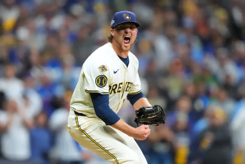 ▲國家聯盟冠軍系列賽（NLCS）正式確定對戰組合，杉磯道奇將面對本季最不想碰上的對手——密爾瓦基釀酒人。這支國聯中區霸主不僅以全聯盟最佳的97勝戰績晉級，本季對戰道奇更是6戰全勝。（圖／美聯社／達志影像）