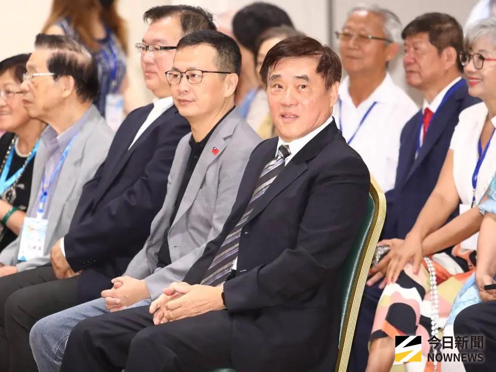 ▲國民黨主席選舉本周將至，黨內氣氛卻一片低迷。圖為國民黨主席候選人郝龍斌、羅智強。（圖／記者吳翊緁攝）