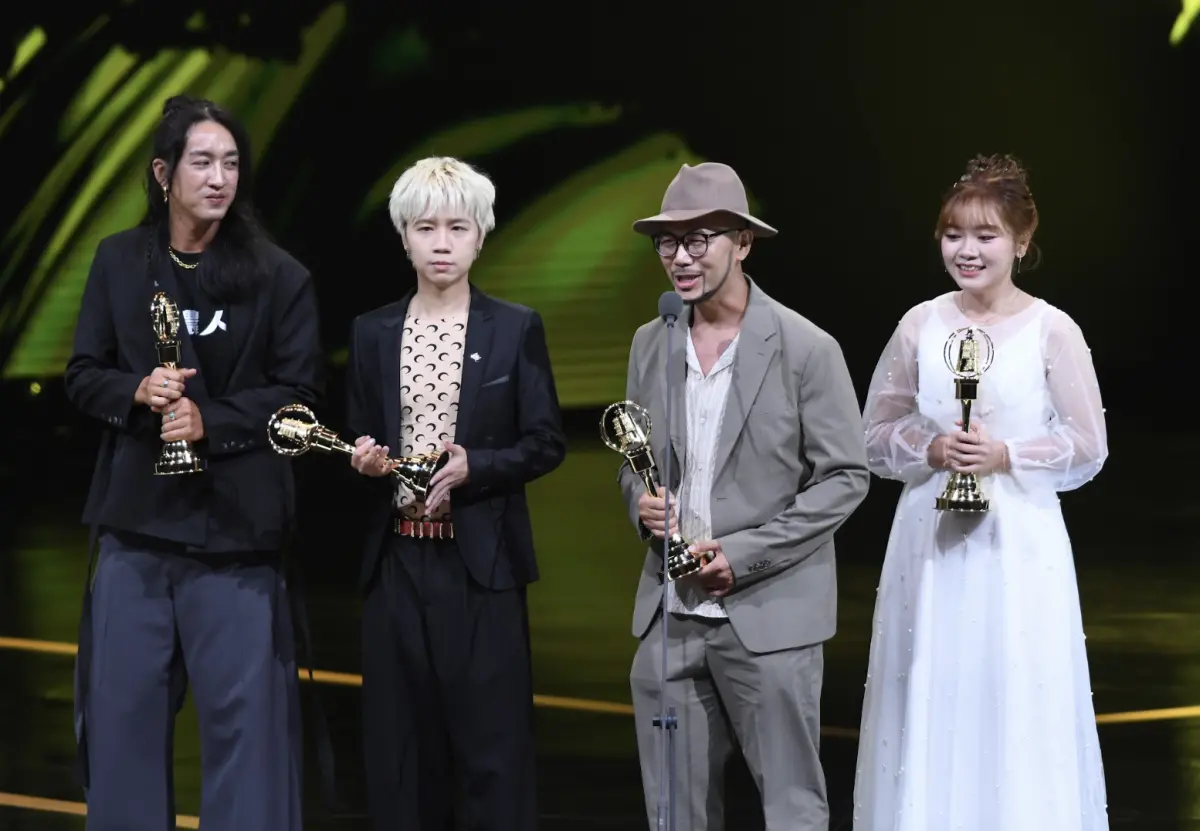 ▲第60屆廣播金鐘獎昨（11）日晚間圓滿落幕，「流行音樂節目主持人獎」則由朱皮、聖代、阿儒所主持的《音樂大亂鬥》拿下，同時《音樂大亂鬥》贏得3座獎項，成為本屆最大贏家。（圖／三立提供）