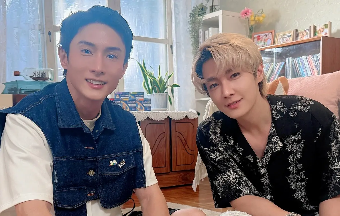 ▲炎亞綸（右）首度正面談及與阿本（左）的戀情，回憶當年被迫低調相處的壓力與不安，坦言「那時的我們不被理解」，他在訪談中眼眶泛紅，表示如今已能以平靜心態面對過去，希望社會對多元愛情給予更多包容。（圖／翻攝自阿本本人FB）