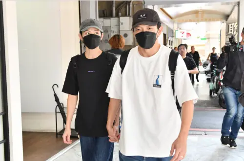 李千娜、黃尚禾連續第5天赴顏正國靈堂！低調不語　6字回應媒體
