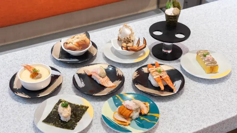 ▲点爭鮮MAGiC TOUCH壽司吃到飽499元優惠爆紅！爭鮮秋季「鮮蟹盛宴」新菜也開吃，小編推薦「麵包蟹身、蟹螯、蟹膏鮭蝦三享、茶碗蒸」等5道菜單300元有找，品項、價格一覽。（圖／爭鮮提供）