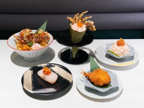 ▲爭鮮PLUS開吃手卷、拌麵、可樂餅等螃蟹料理。（圖／爭鮮提供）